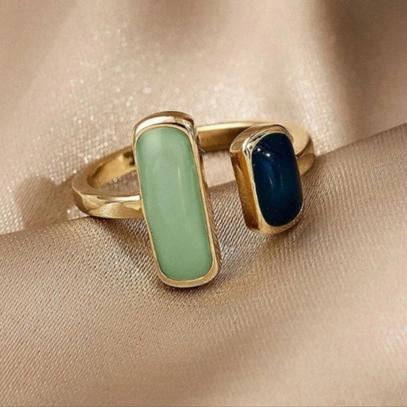 Take 50% off! Gold cuff ring - Picture 2 of 3